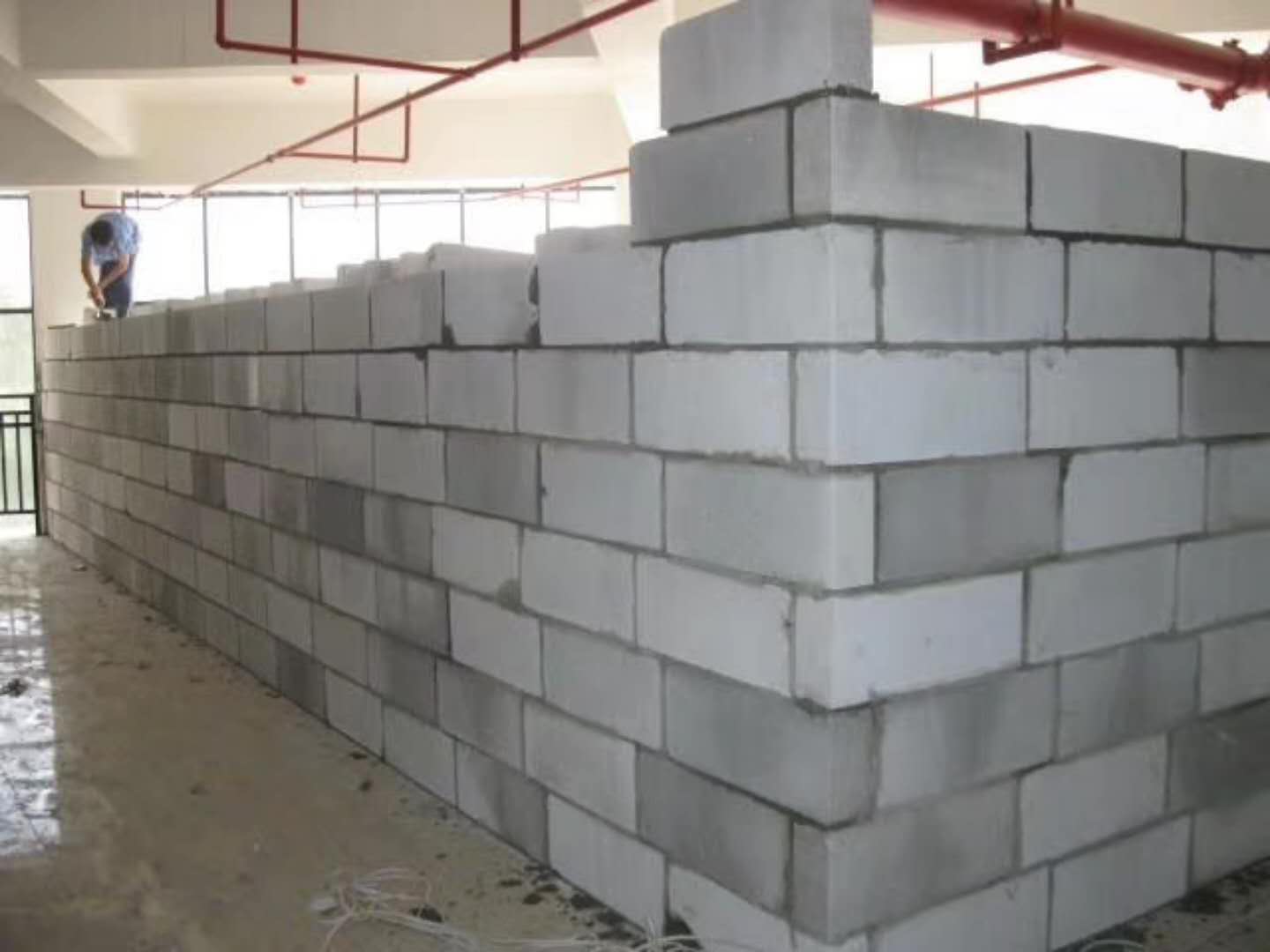 铅山蒸压加气混凝土砌块承重墙静力和抗震性能的研究